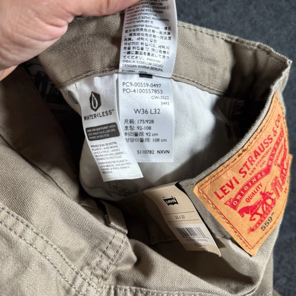 Levis levi 559